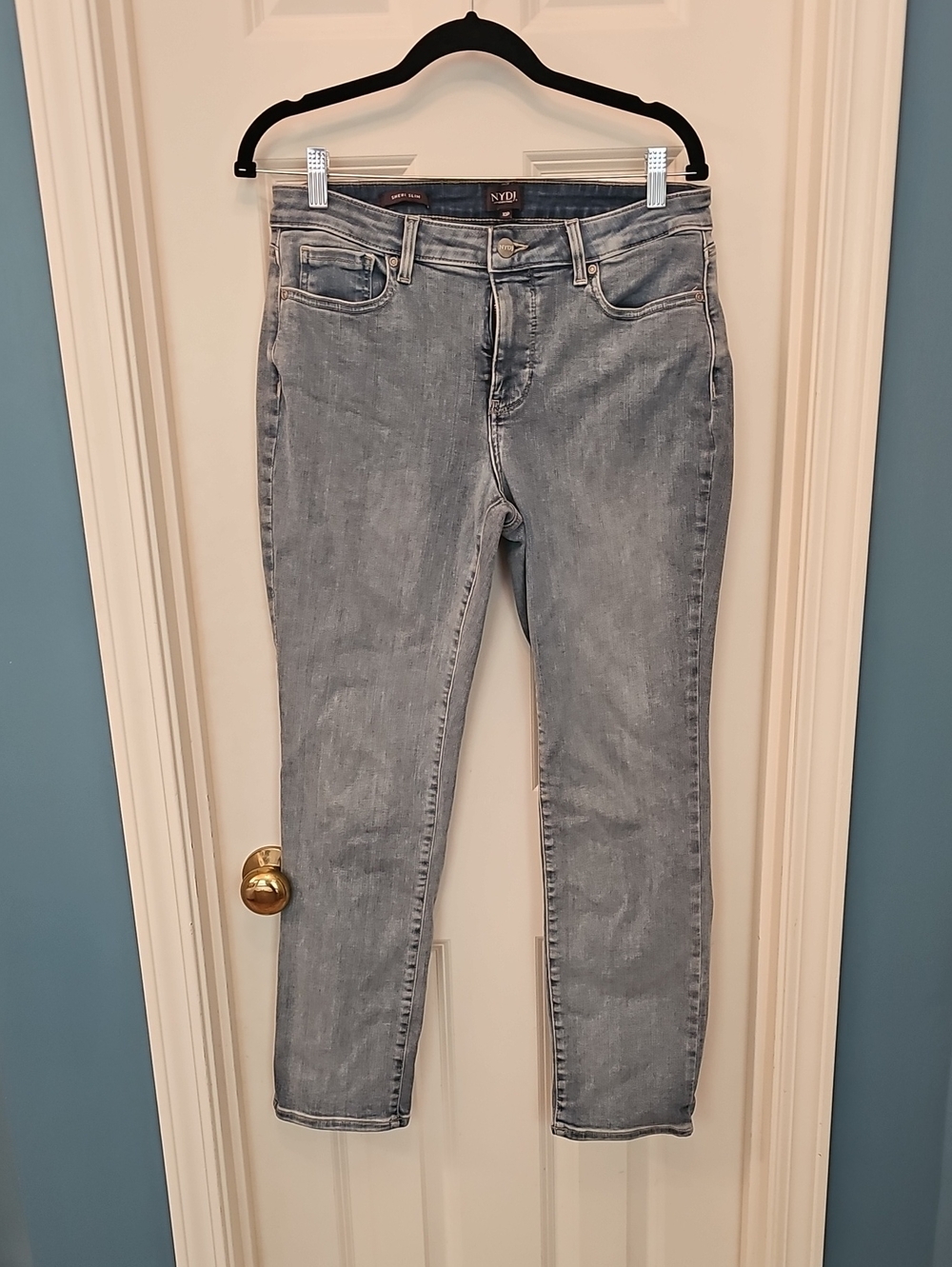 NYDJ Light Blue Ankle Crop Slim Straight Jeans
